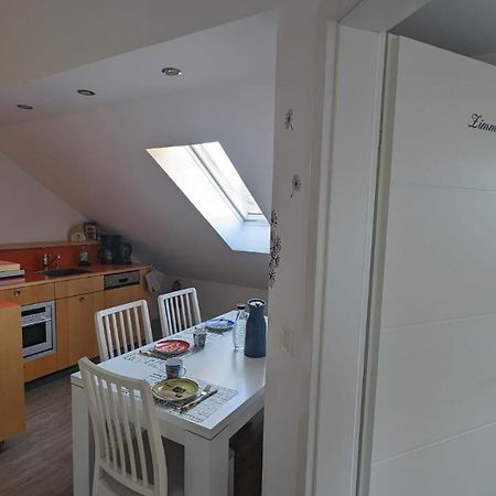 Helle Wohnung Mit Zwei Schlafzimmern Eching  ภายนอก รูปภาพ