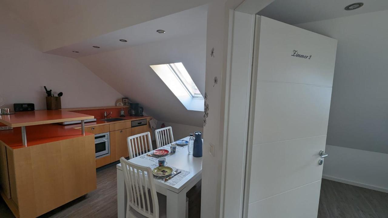 Helle Wohnung Mit Zwei Schlafzimmern Eching  ภายนอก รูปภาพ